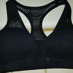 Push up sports bra